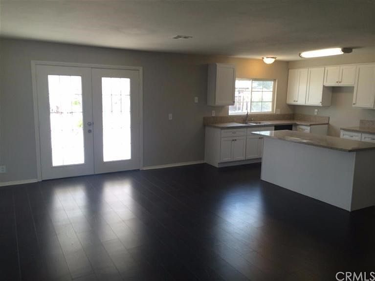 2nd image of 15684 Cashew St