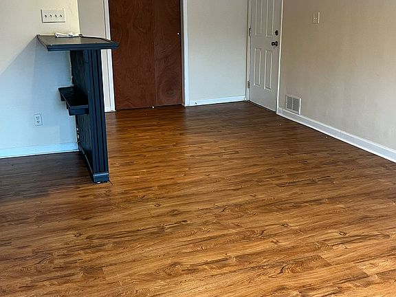 4th image of 853 E Hudson St APT 853