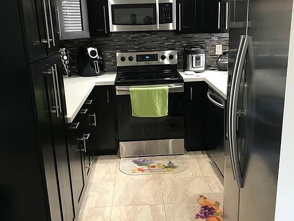 4th image of 1188 NW 124th Pl #209