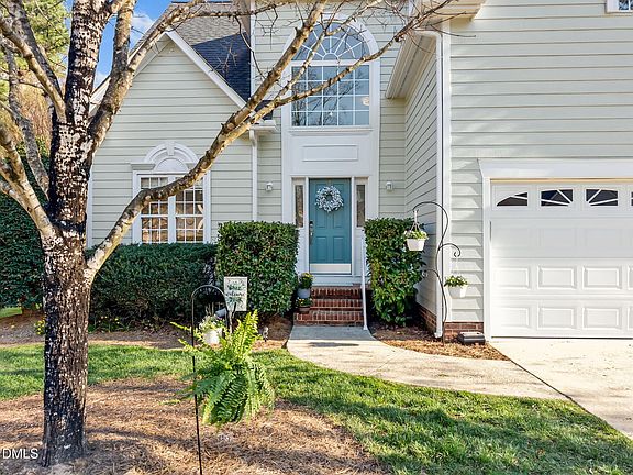 2nd image of 7 Bethany Pl