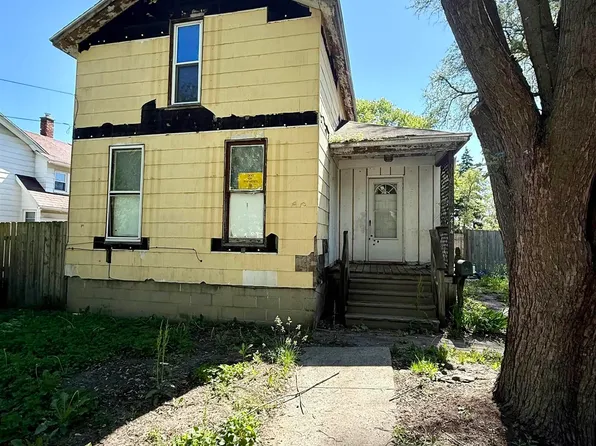 2414 Hermansau St, Saginaw, MI 48602