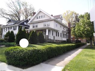 14823 Lake Ave, LAKEWOOD, OH 44107