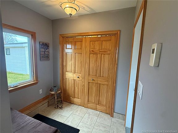 5th image of 698 4th Ave