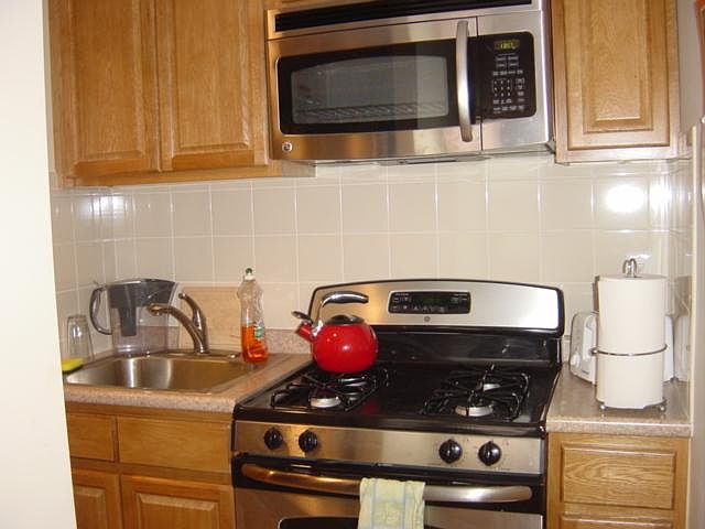 2nd image of 119 Washington St #7M