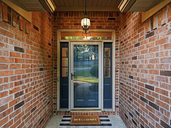2nd image of 3540 Copperwood Cir