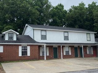 120 W Helena St APT C, Siloam Springs, AR 72761