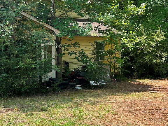 4th image of 648 Tracy Ln