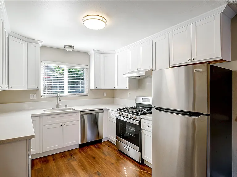 835 Palomino Dr #2 — Photo 4