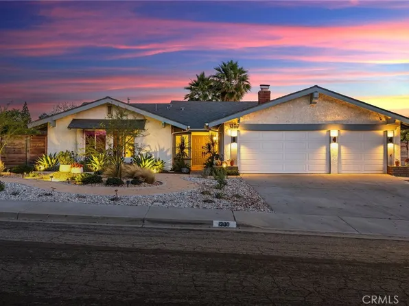 1300 Parkside Dr, Riverside, CA 92506