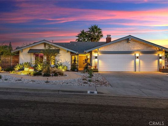 1300 Parkside Dr, Riverside, CA 92506
