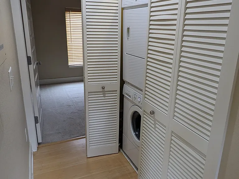 2020 Ionosphere St #16 — Photo 11