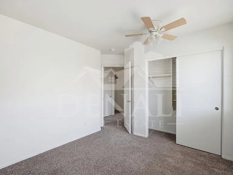 6107 N 135th Dr — Photo 24