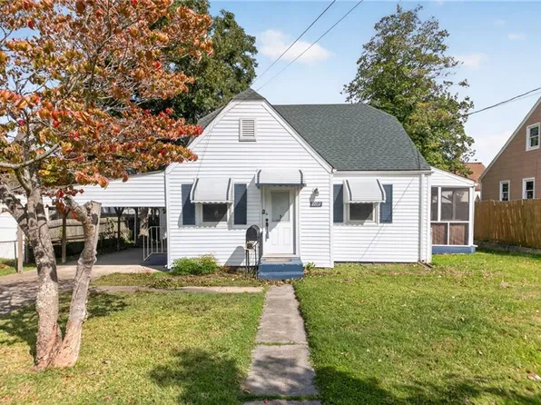 2202 Willow Wood Dr, Norfolk, VA 23509