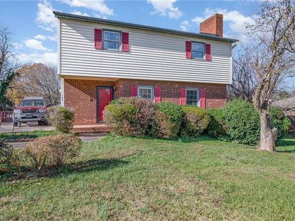 109 Primrose Ln, Lexington, NC 27295