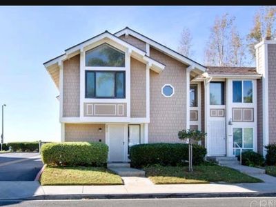 6853 Carnation Dr, Carlsbad, CA, 92011