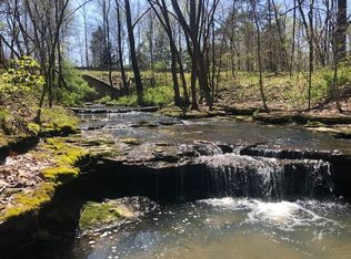 2855 Oak Grove Church Rd, Bethpage, TN 37022