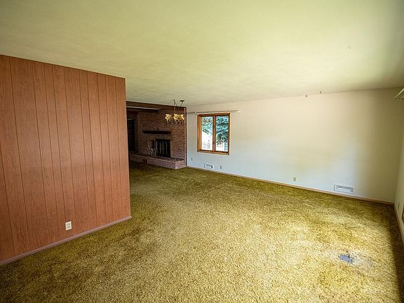 3rd image of 517 Murray St
