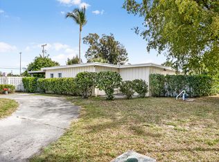 2839 Seminole Rd, Palm Springs, FL 33406