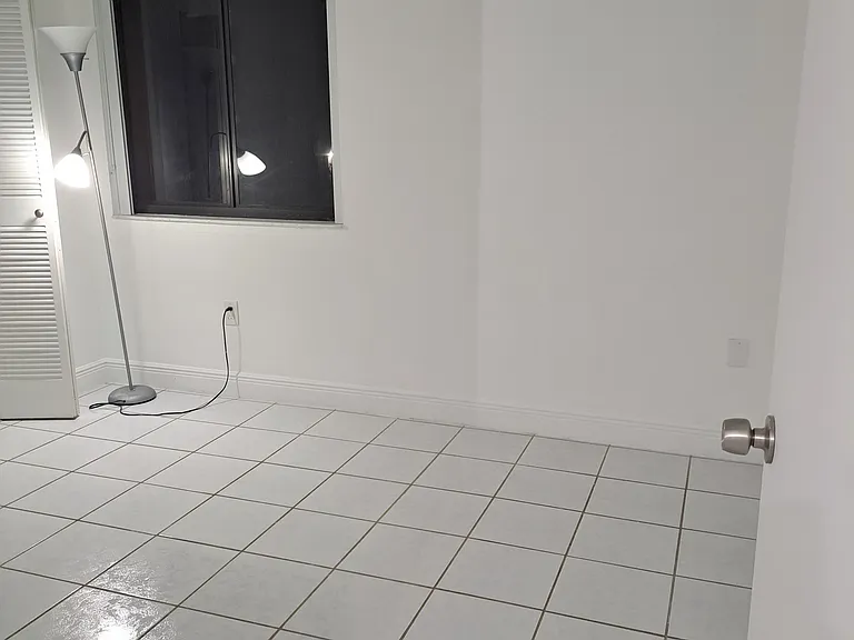321 W Park Dr #201-12 — Photo 16