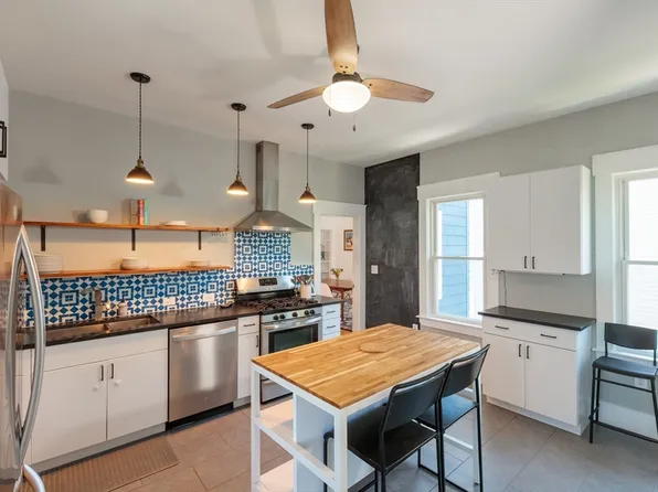 13 Sargent Ave #2, Somerville, MA 02145