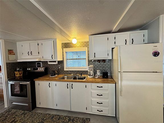 2nd image of 1710 7TH STREET SW #2