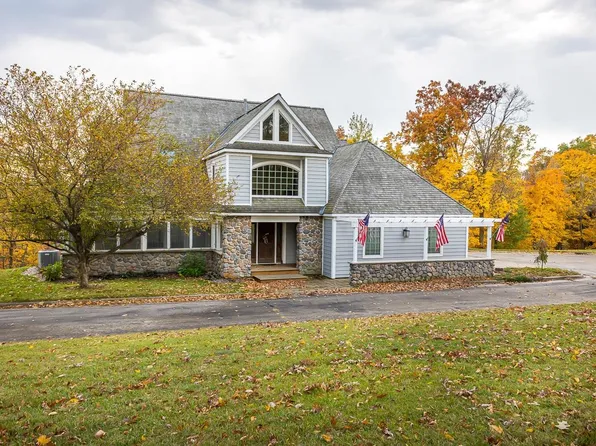 4834 Us Highway 151, Platteville, WI 53818