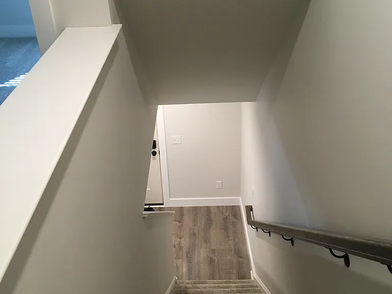 727 Main St #REAR — Photo 10