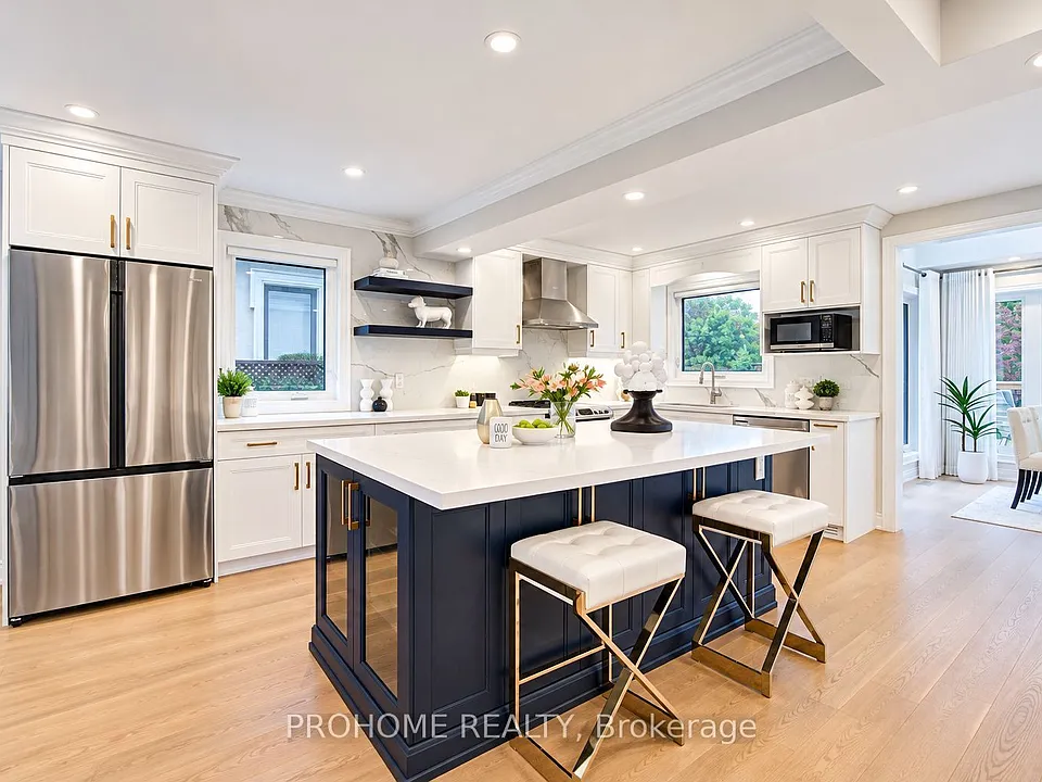 36 Summerfeldt Cres
