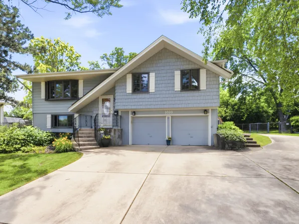 1033 Lowell Ln, Schaumburg, IL 60193