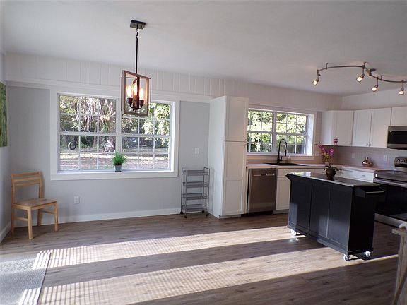 3rd image of 2236 16th Street