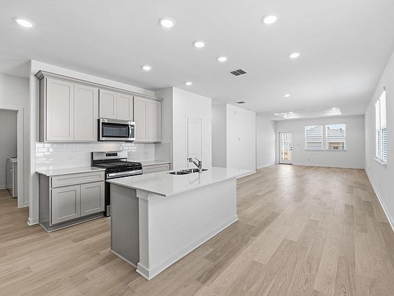 6th image of this home