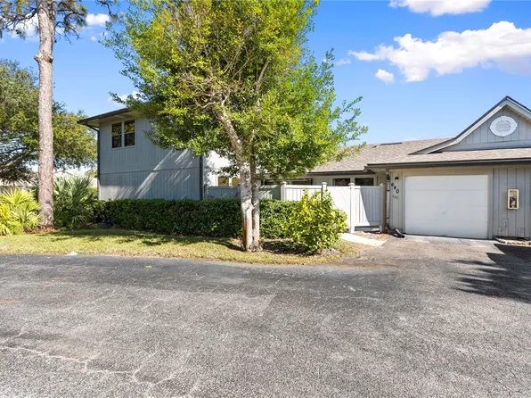 640 N Centre Ct SW APT 101, Vero Beach, FL 32962