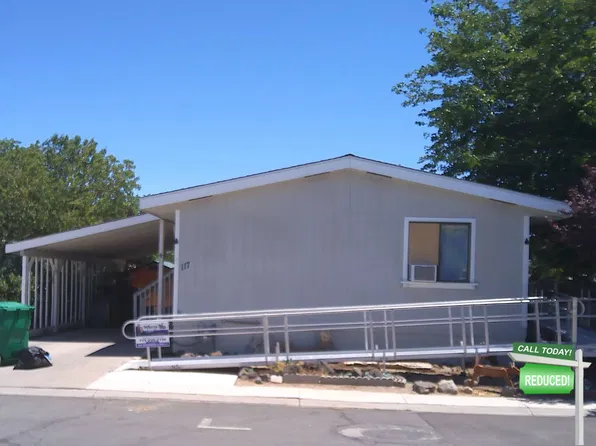 117 Farmington Way, Fernley, NV 89408