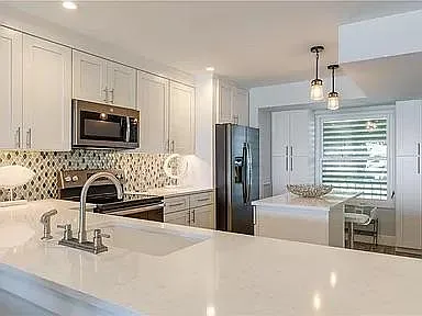 8840 S Sea Oaks Way #308 — Photo 5