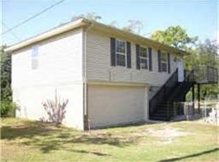 107 W State St, Alvord, TX 76225
