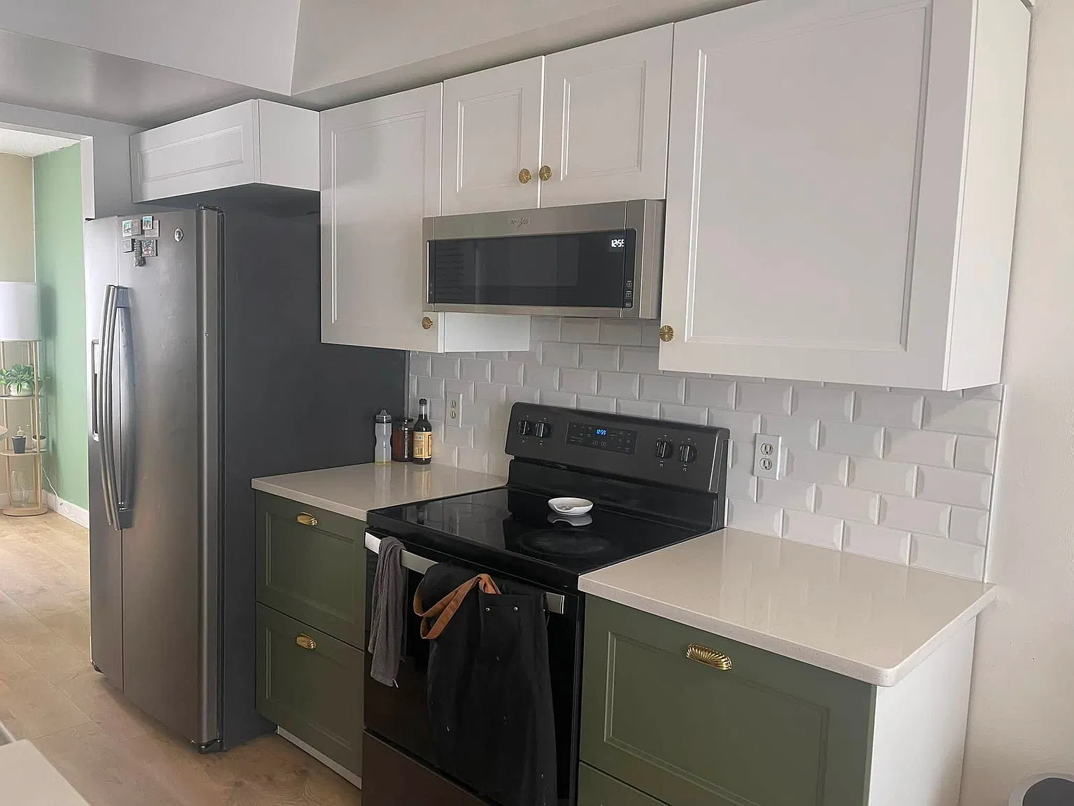 2 bed, 1.5 bath, 1100 sqft, $2,500 — Photo 2
