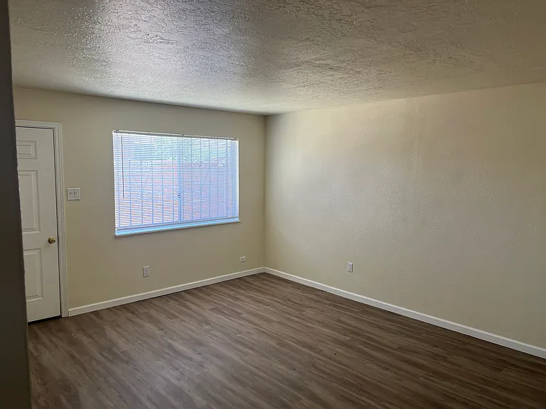 Renovated 2 Bedroom Patio Apts. in UNM South — Photo 21