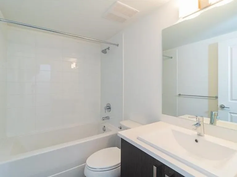 16678 25th Ave #61 — Photo 7
