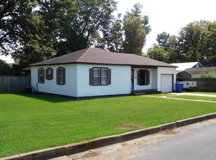 225 S Cagle St, Rector, AR 72461
