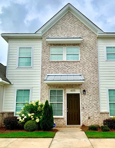 3855 Academy Dr Photo 1