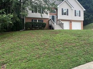 4622 Middleboro Ln, Gainesville, GA 30506