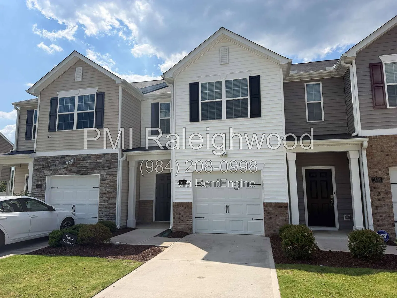 3 bed, 2.5 bath, 1416 sqft, $1,795 — Photo 2