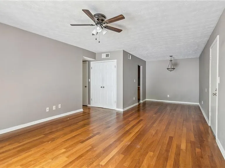 3155 Seven Pines Ct #303 — Photo 6