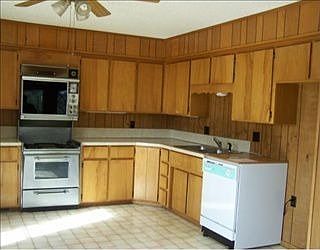 5th image of 8481 Spruce Dr