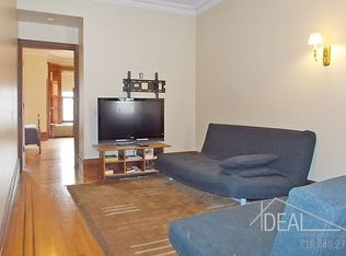 325 Washington Ave, Brooklyn, NY 11205