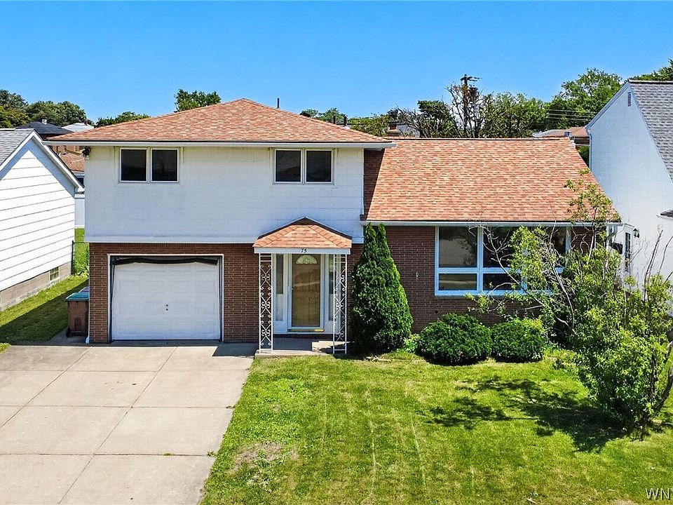 1st image of 75 Fairoaks Ln