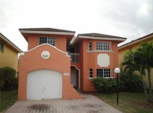 15350 SW 39th Ln, Miami, FL 33185