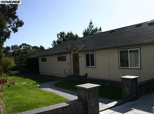 1947 East Ave, Hayward, CA 94541