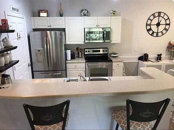 2nd image of 275 Old Village Center Cir Unit 6202