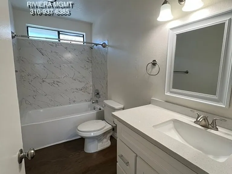 13800 Chadron Ave — Photo 12